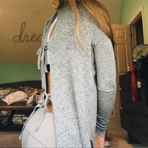 Worn once aeerie open back long sleeve